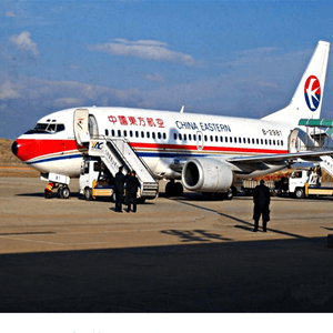 蓬莱机场快运航空快运业稳步发展的原因是什么？